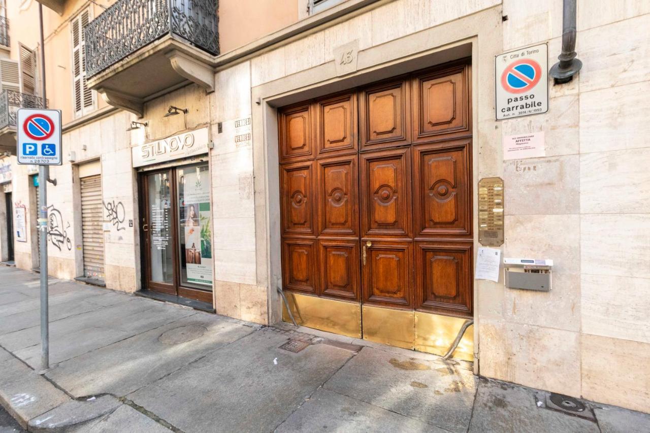 Colourful Flat San Donato Apartment Торино Екстериор снимка